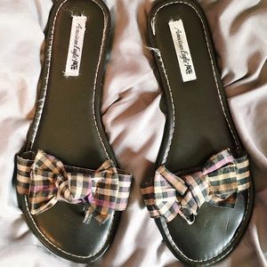 Vintage gingham 90’s plaid sandals with bow